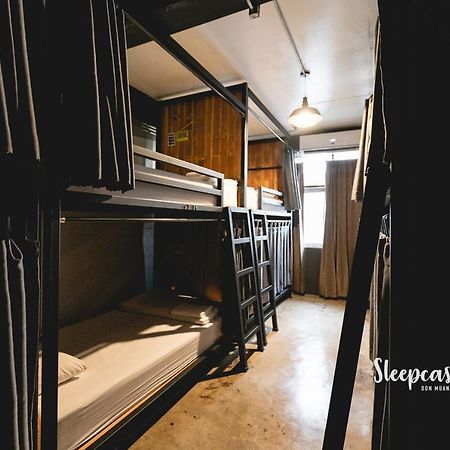 Banana Hostel Donmuang Бангкок Екстер'єр фото