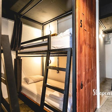 Banana Hostel Donmuang Бангкок Екстер'єр фото