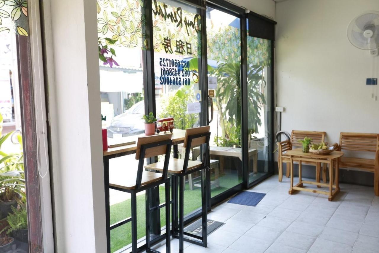 Banana Hostel Donmuang Бангкок Екстер'єр фото