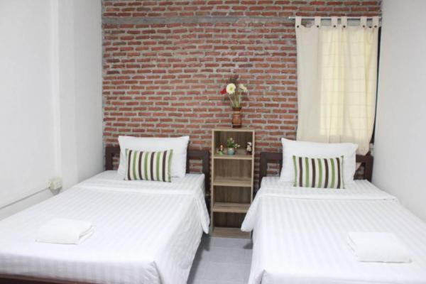 Banana Hostel Donmuang Бангкок Екстер'єр фото